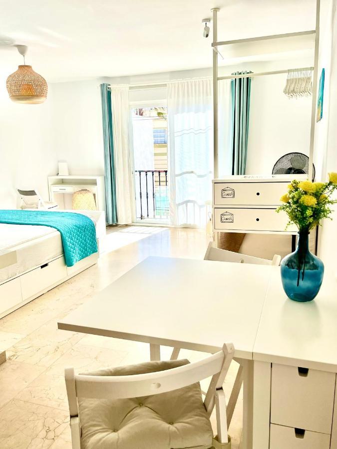 Cozy Central Studio With Terrace Tarifa Exteriör bild